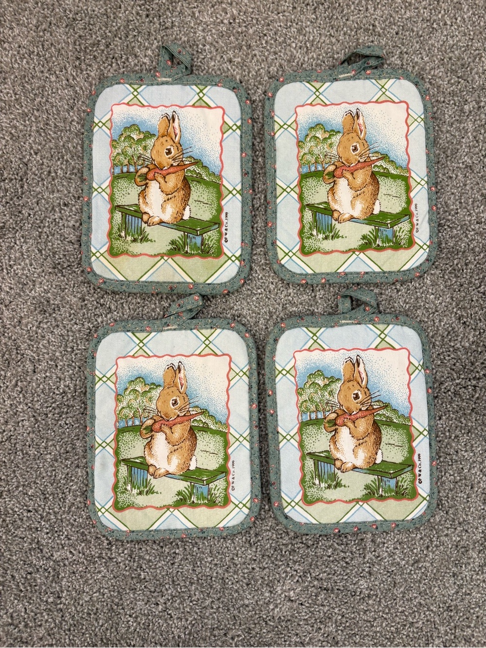 Vintage 1999 Beatrix Potter Peter Rabbit cotton pot holders